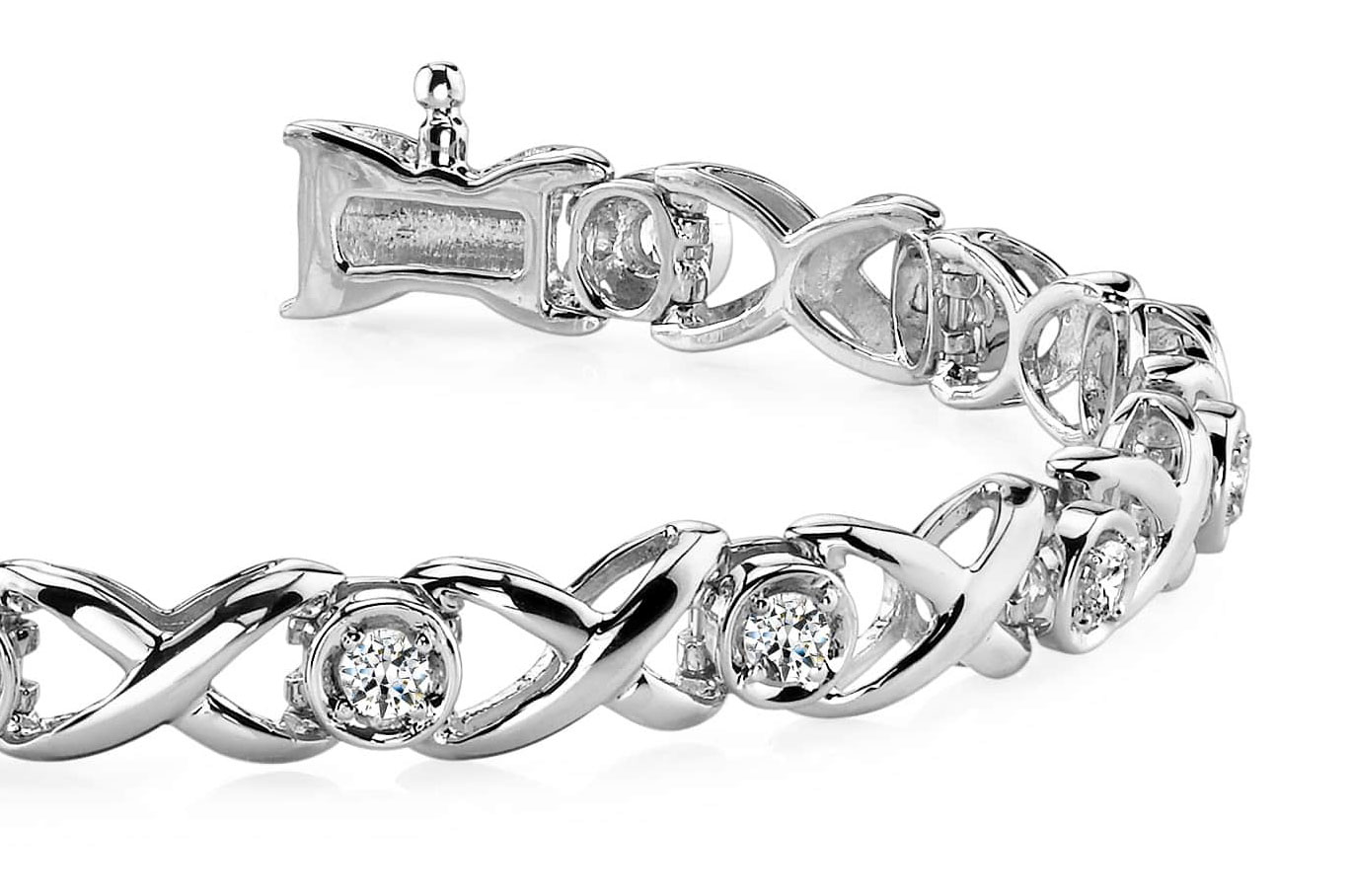 X And O Diamond Bracelet In White Yellow Gold Or Platinum